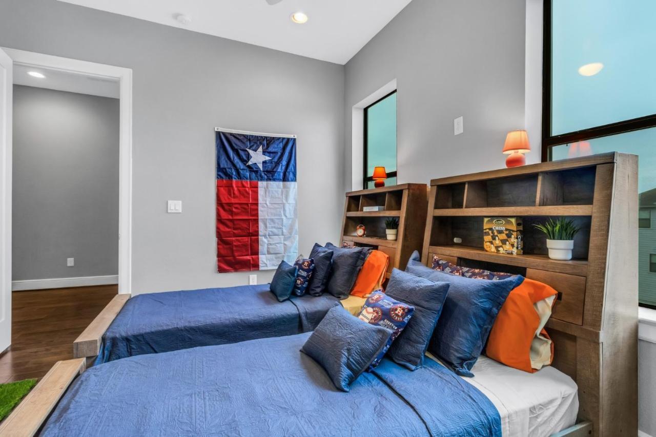 Modern, Houston Inspired House With Best Views Of Downtown! - Less Than 1 Mile To Eado Midtown Bars Home Екстериор снимка
