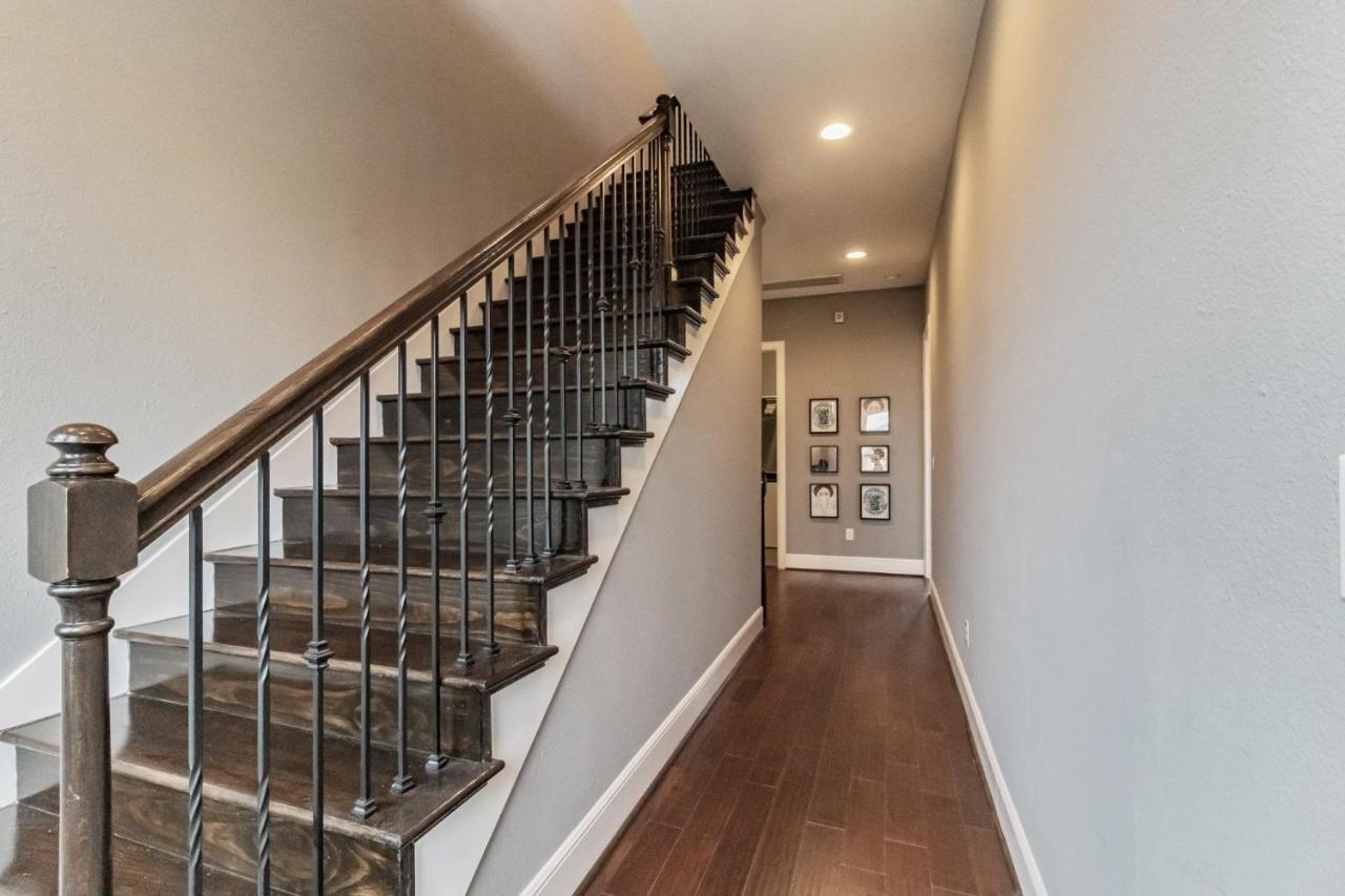 Modern, Houston Inspired House With Best Views Of Downtown! - Less Than 1 Mile To Eado Midtown Bars Home Екстериор снимка